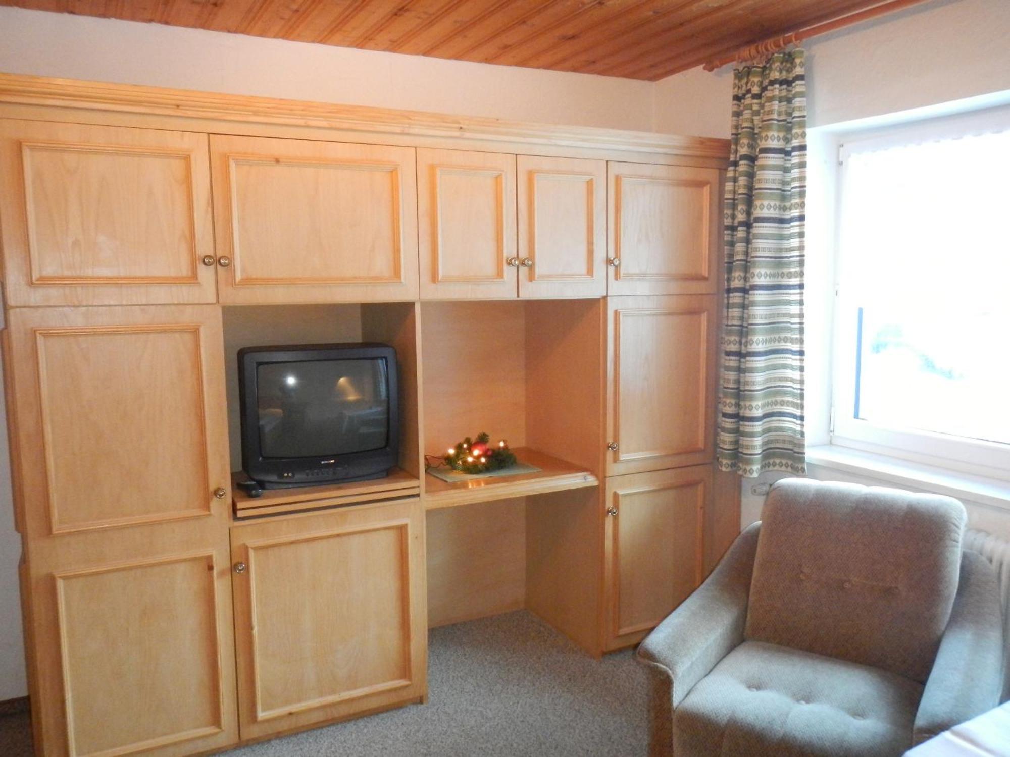 Hotel Garni Luggi Leitner Mittelberg Zimmer foto