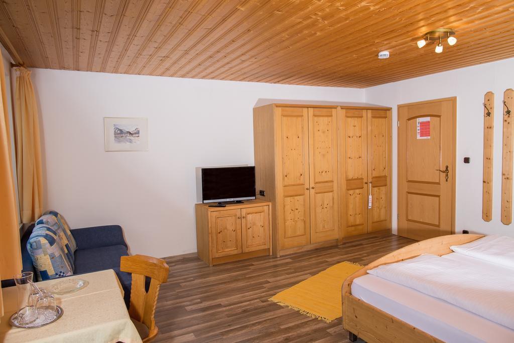 Hotel Garni Luggi Leitner Mittelberg Exterior foto