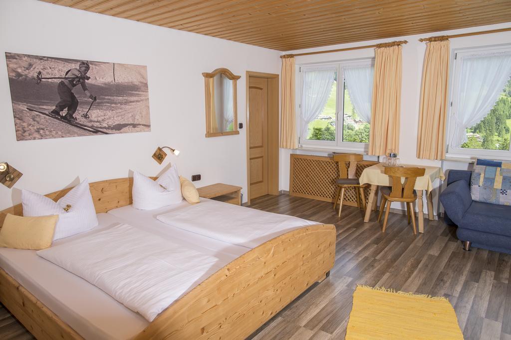 Hotel Garni Luggi Leitner Mittelberg Exterior foto